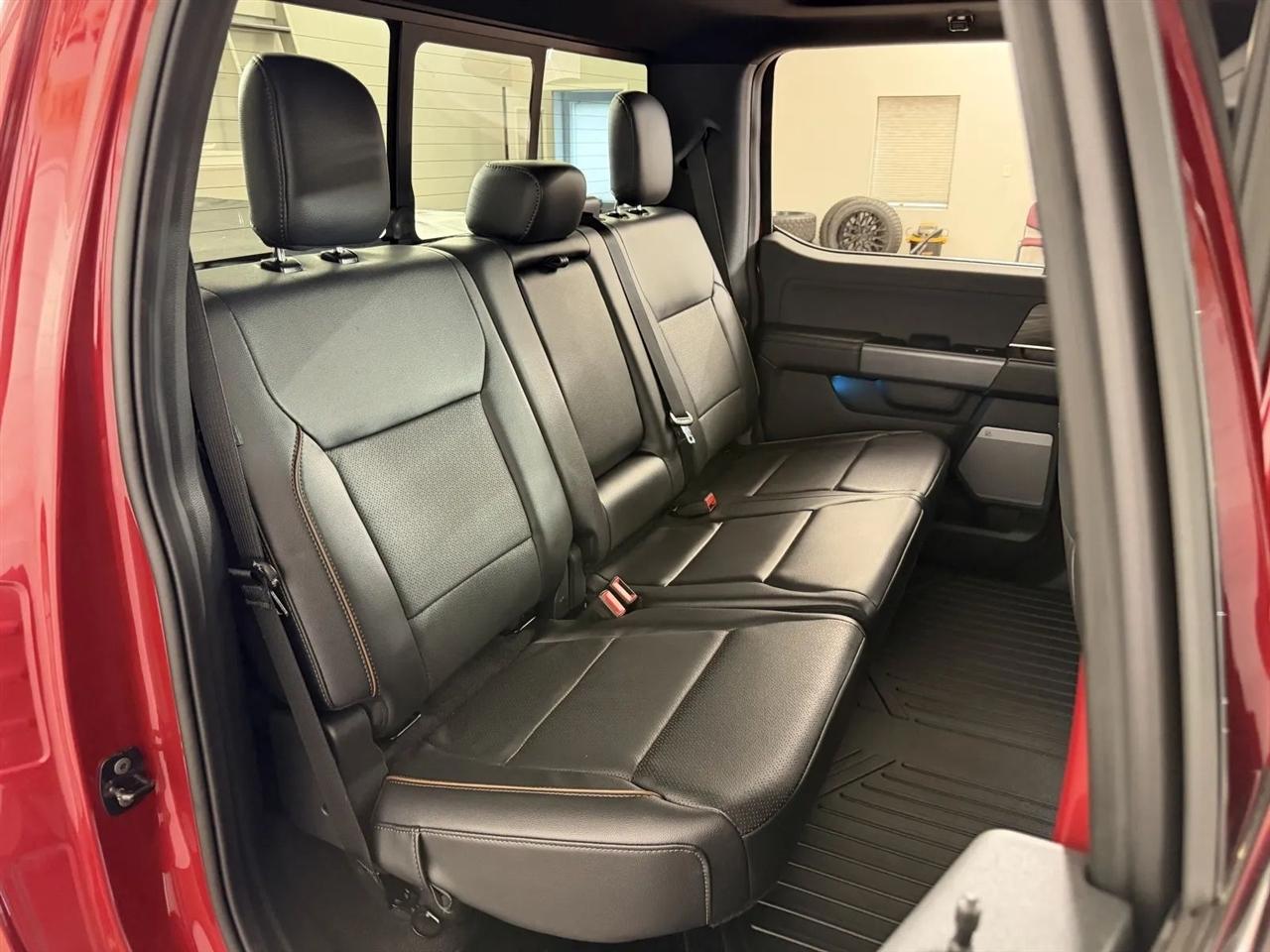 Ford F-150 Lariat SuperCrew 4WD 2024