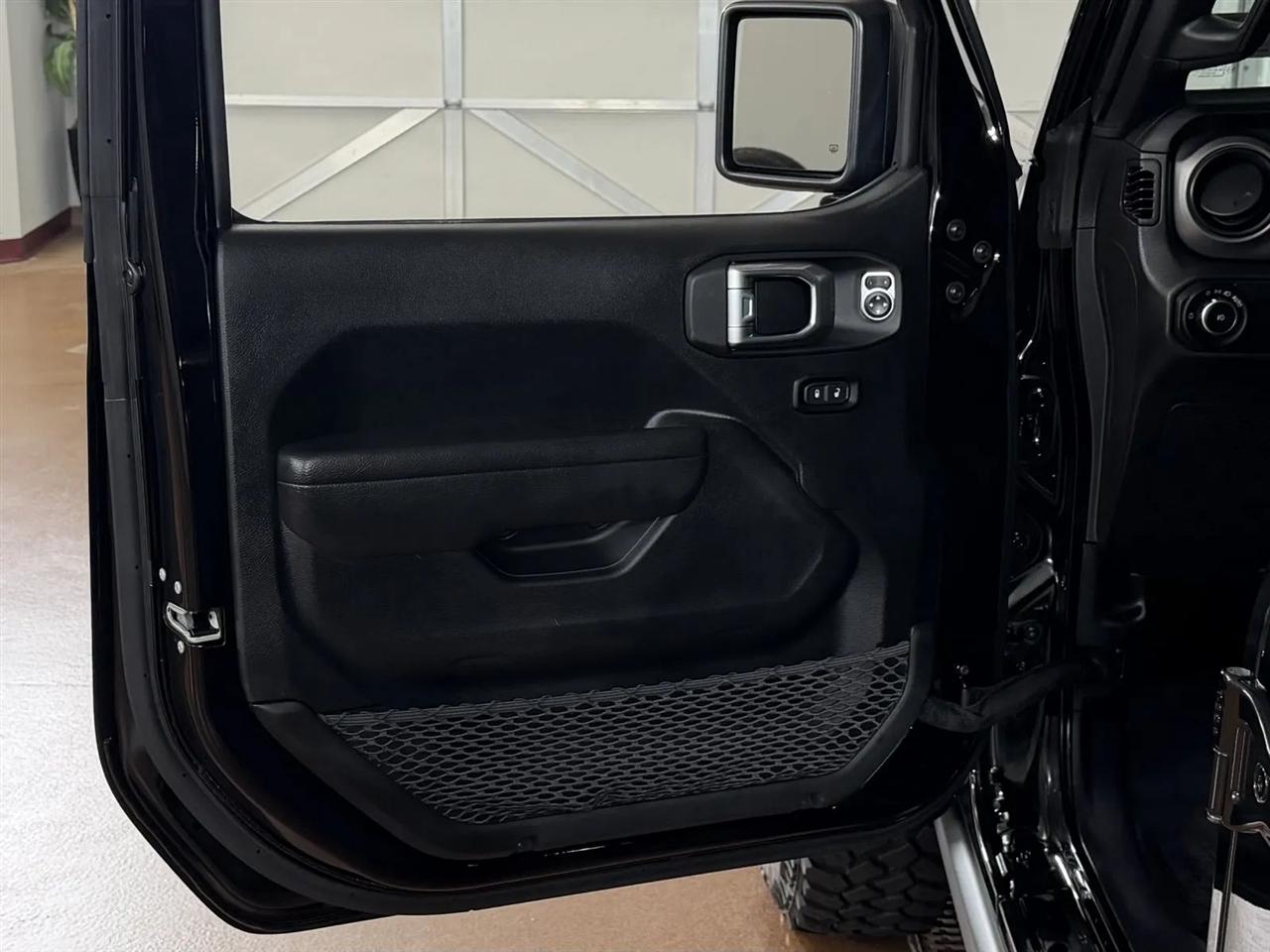 Jeep Wrangler Unlimited Willys Sport 2023