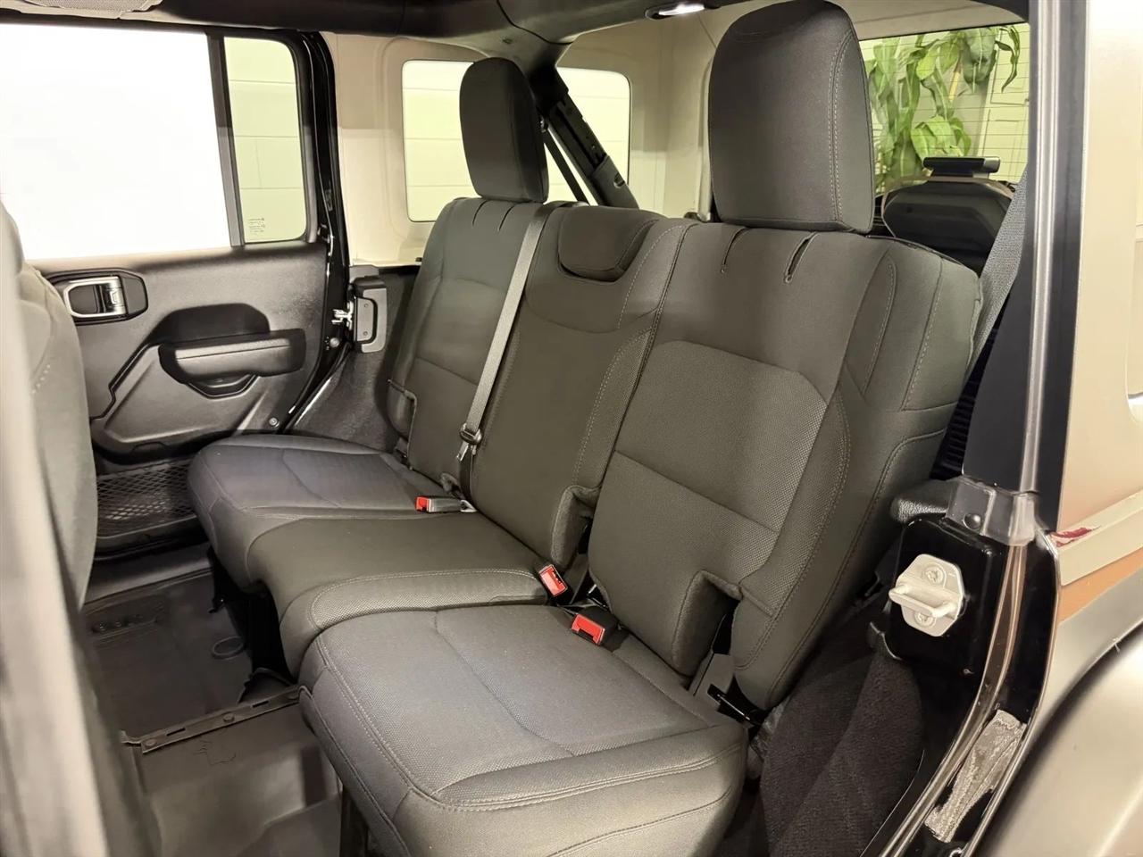 Jeep Wrangler Unlimited Willys Sport 2023