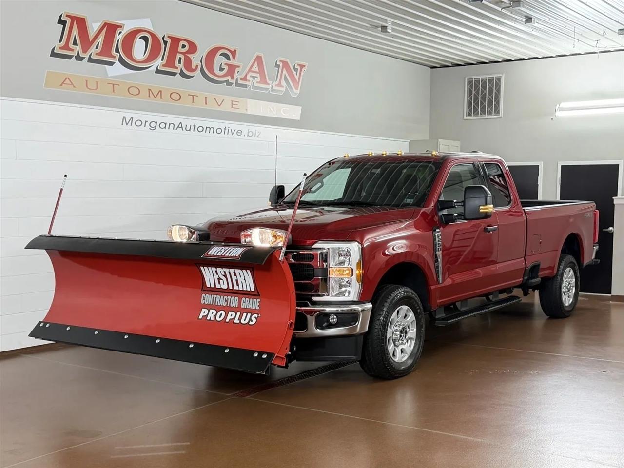Ford F-250 SD XLT SuperCab 4WD 2024