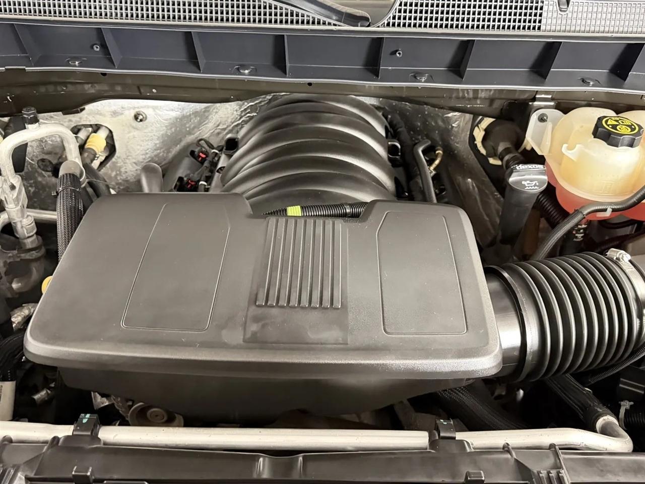 Chevrolet Silverado 1500 Custom Trail Boss Double Cab 4WD 2019