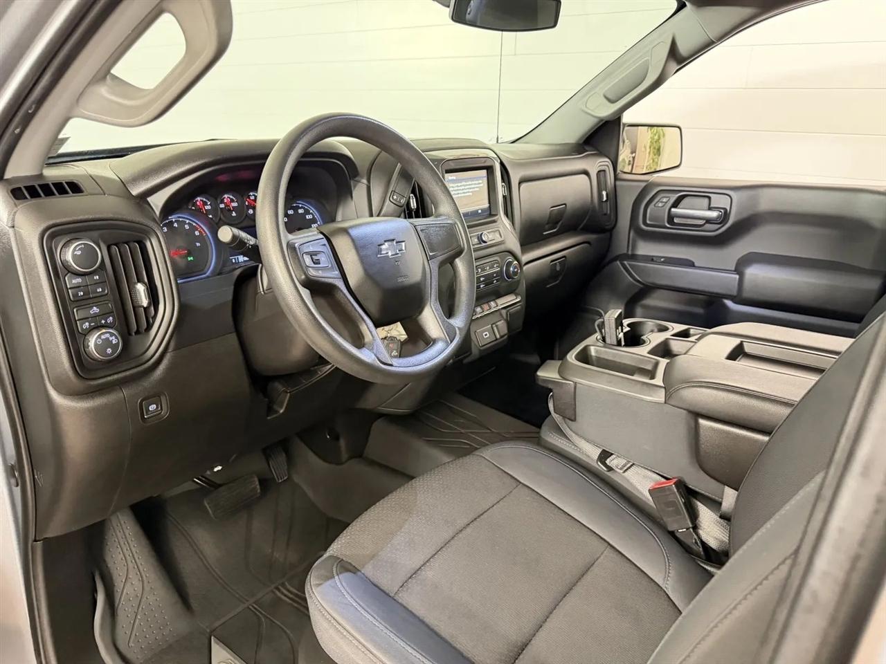 Chevrolet Silverado 1500 Custom Trail Boss Double Cab 4WD 2019