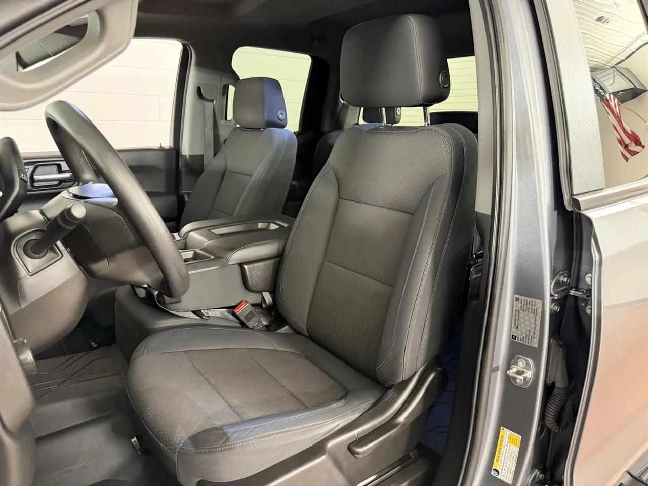 Chevrolet Silverado 1500 Custom Trail Boss Double Cab 4WD 2019