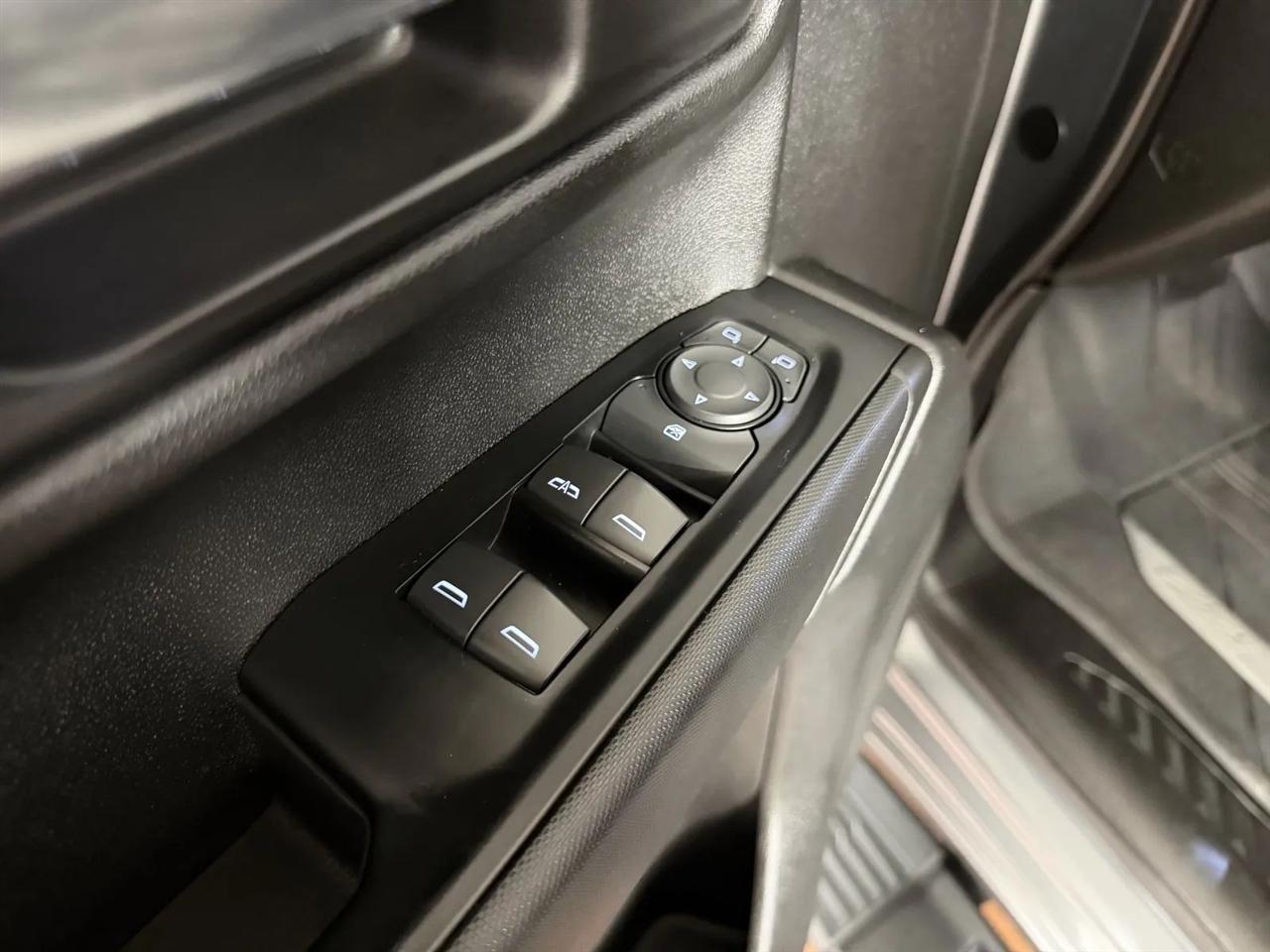 Chevrolet Silverado 1500 Custom Trail Boss Double Cab 4WD 2019