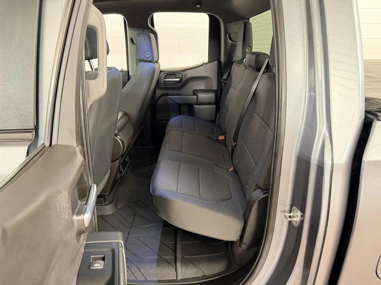 Chevrolet Silverado 1500 Custom Trail Boss Double Cab 4WD 2019