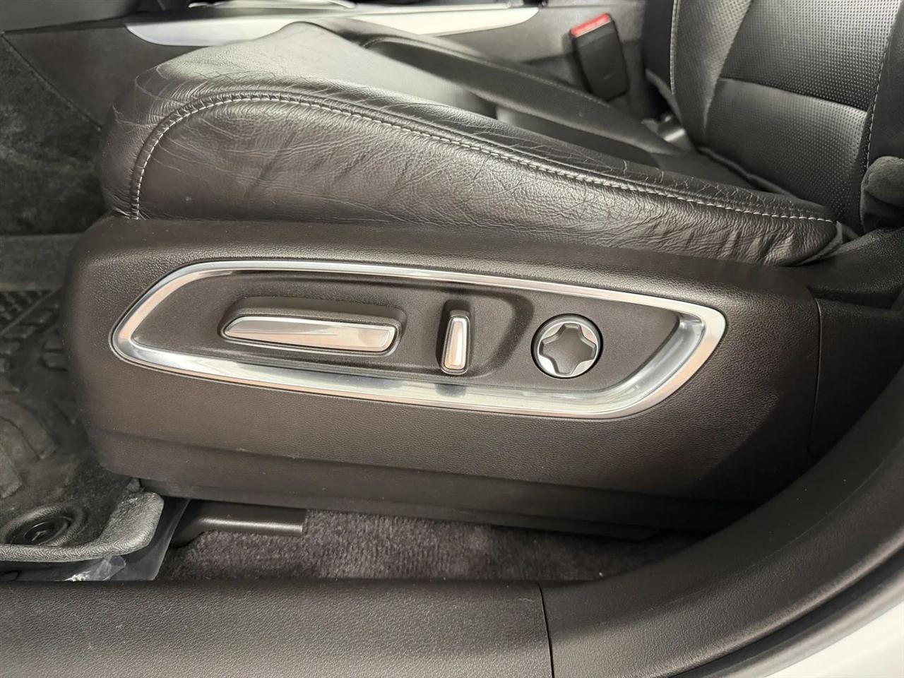 Acura MDX SH-AWD 9-Spd AT w/Tech Package 2020