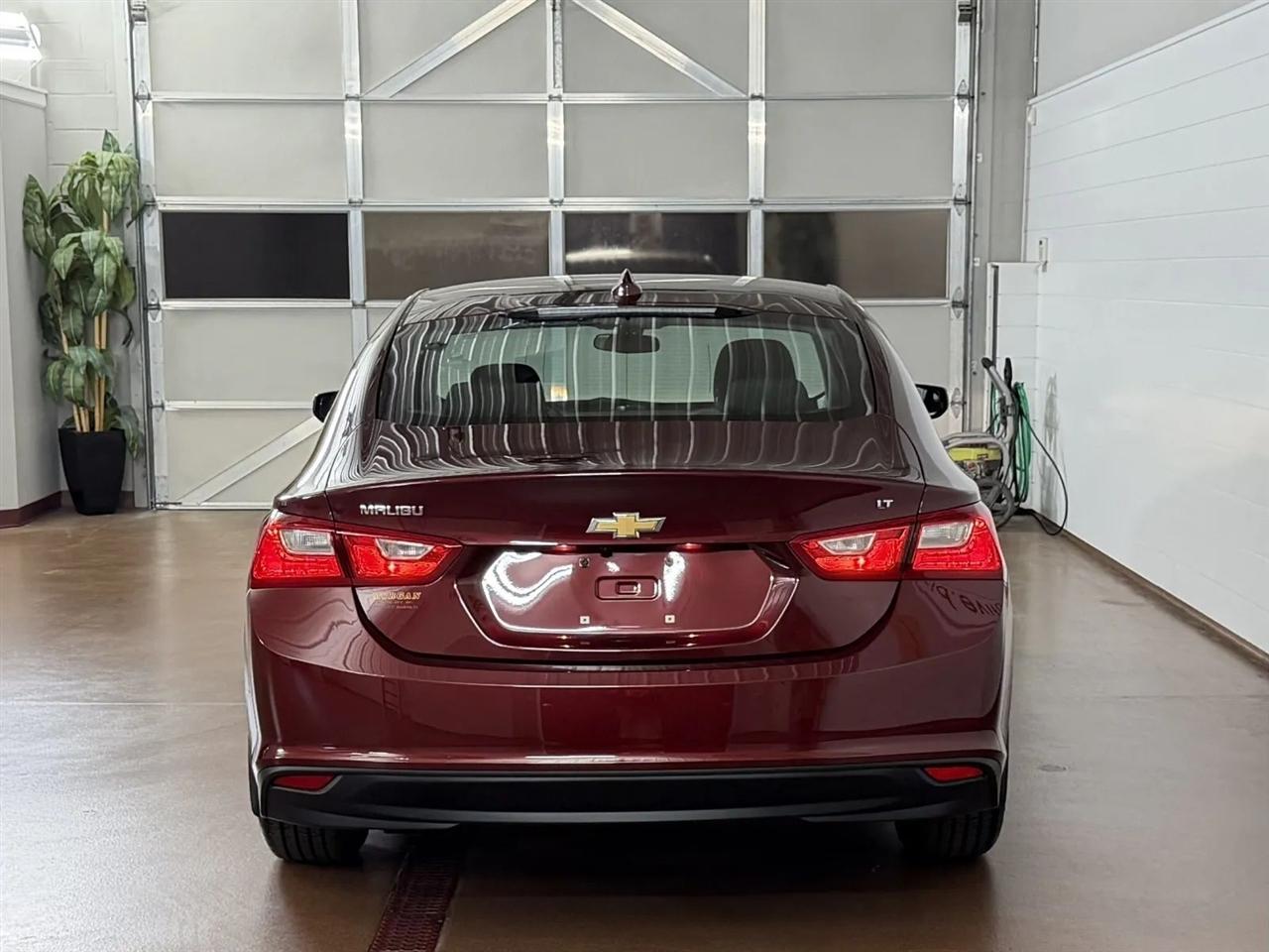 Chevrolet Malibu 1LT 2016
