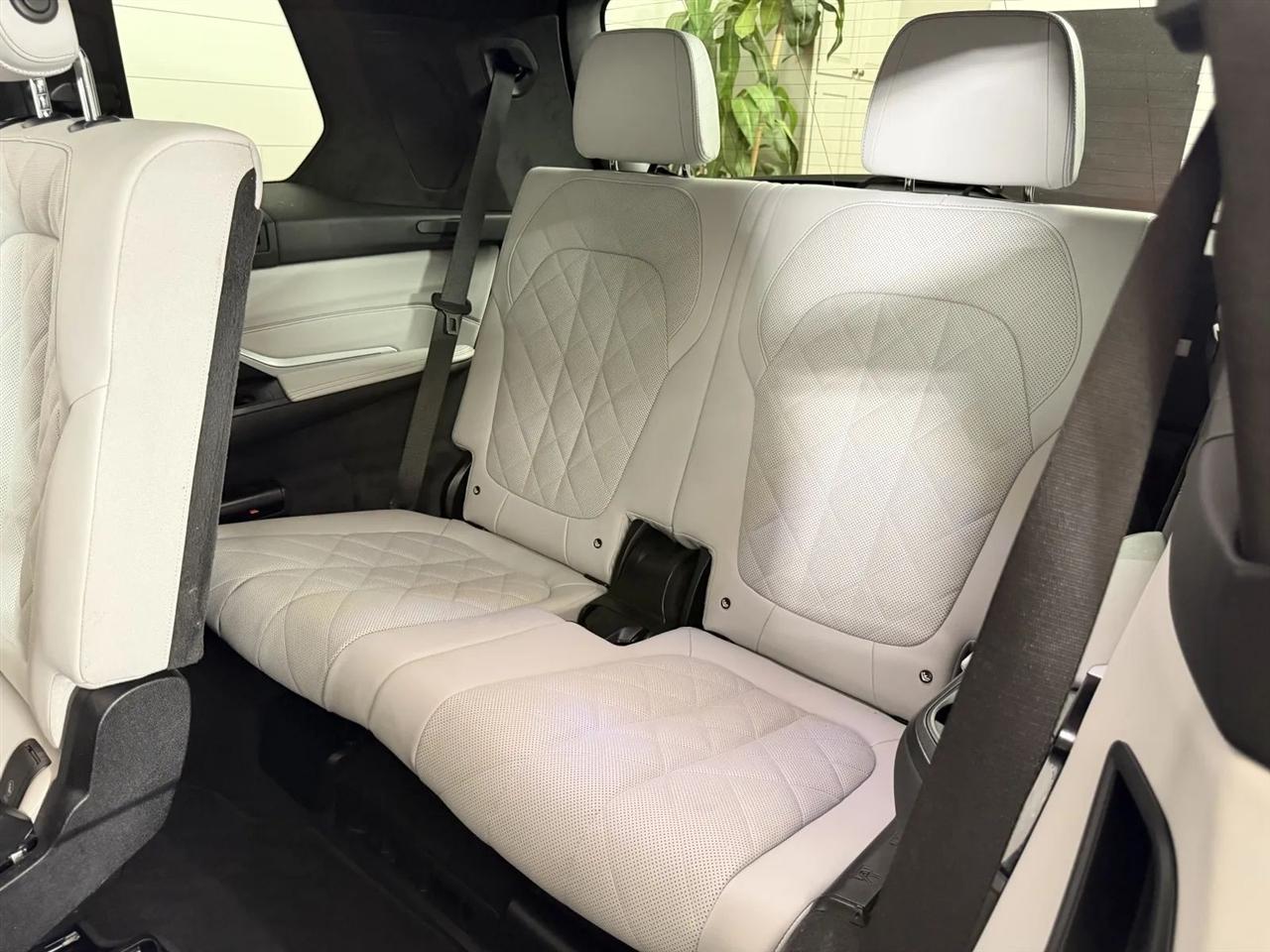 BMW X7 xDrive40i 2025