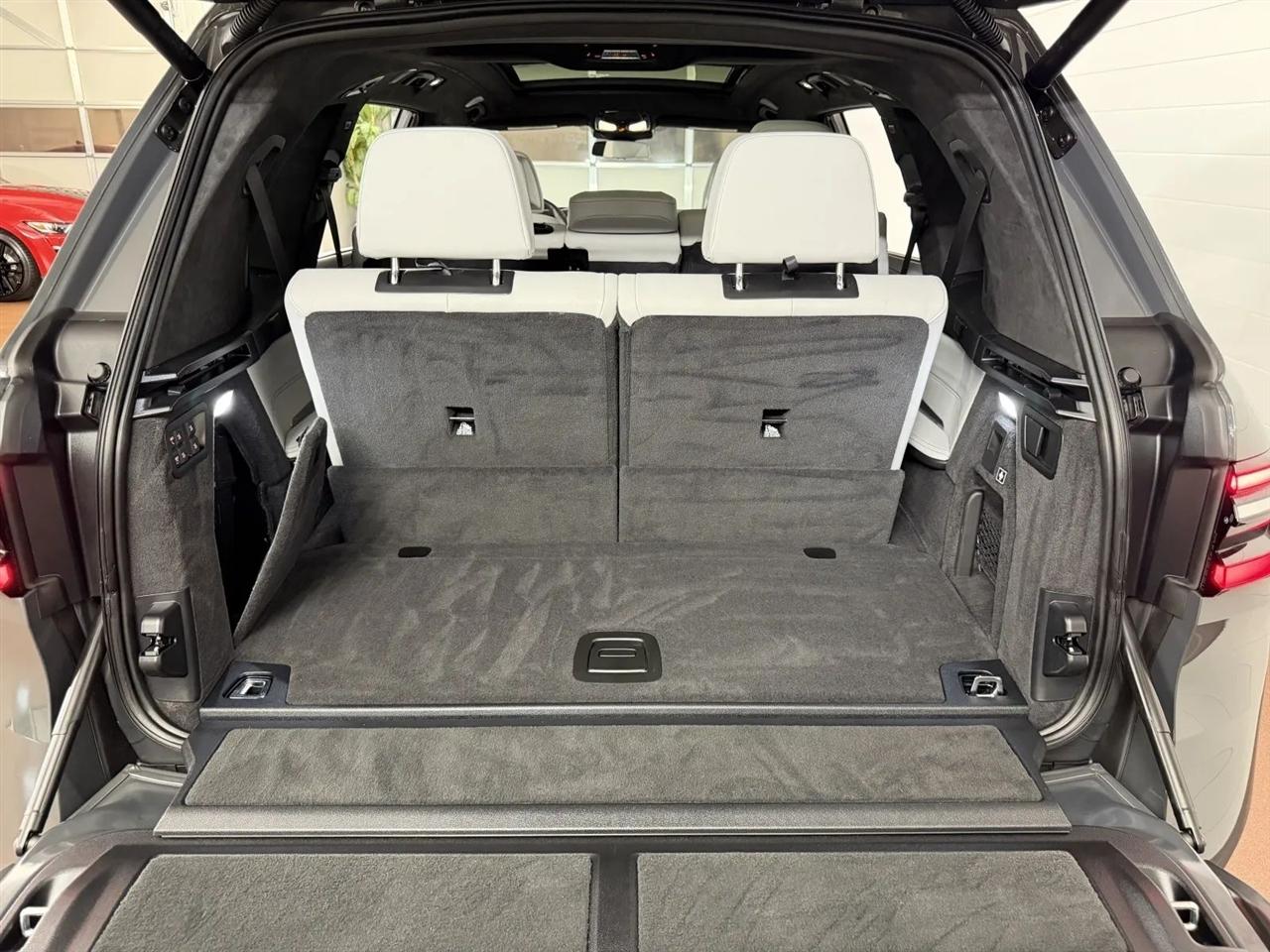 BMW X7 xDrive40i 2025