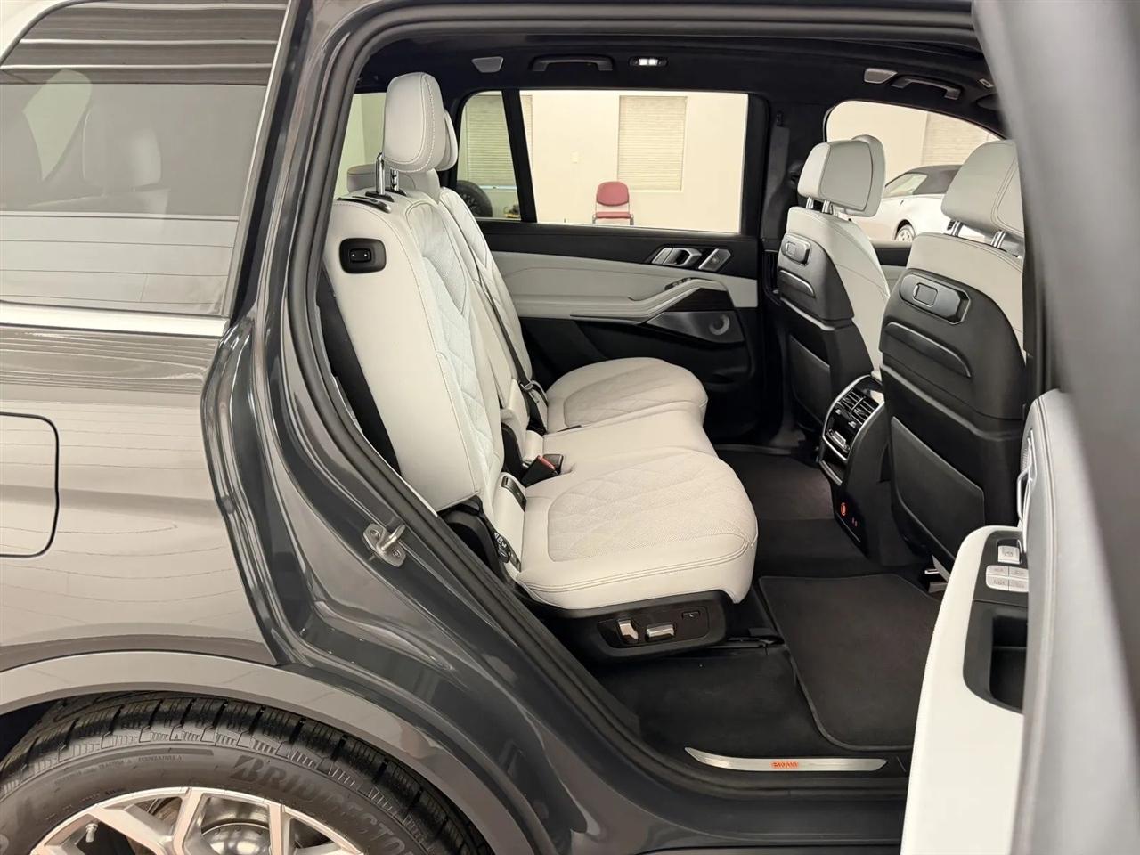 BMW X7 xDrive40i 2025