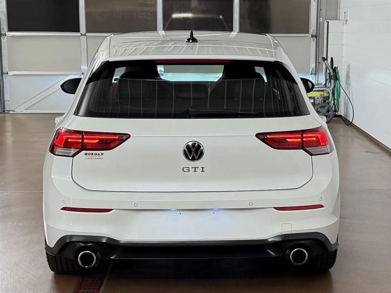 Volkswagen Golf GTI SE 2024