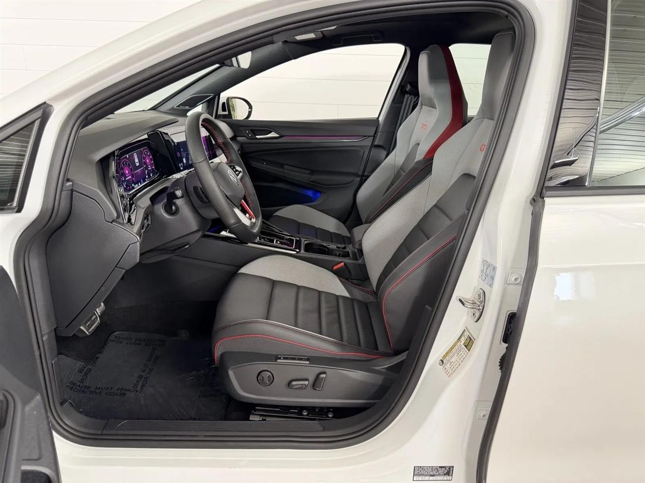 Volkswagen Golf GTI SE 2024