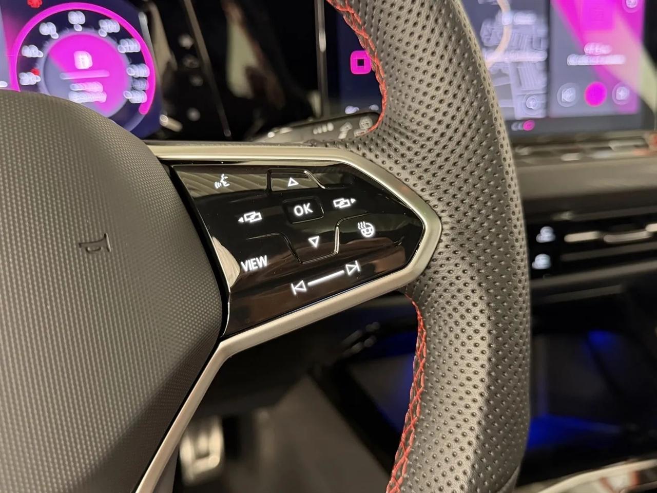 Volkswagen Golf GTI SE 2024