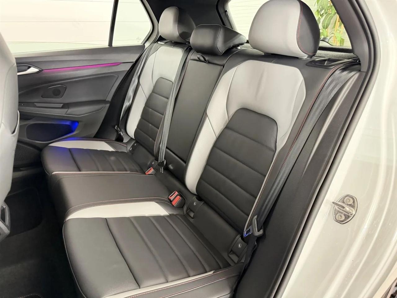 Volkswagen Golf GTI SE 2024