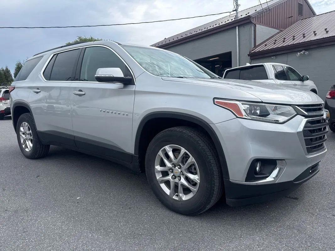 2021 Chevrolet Traverse LT Feather AWD