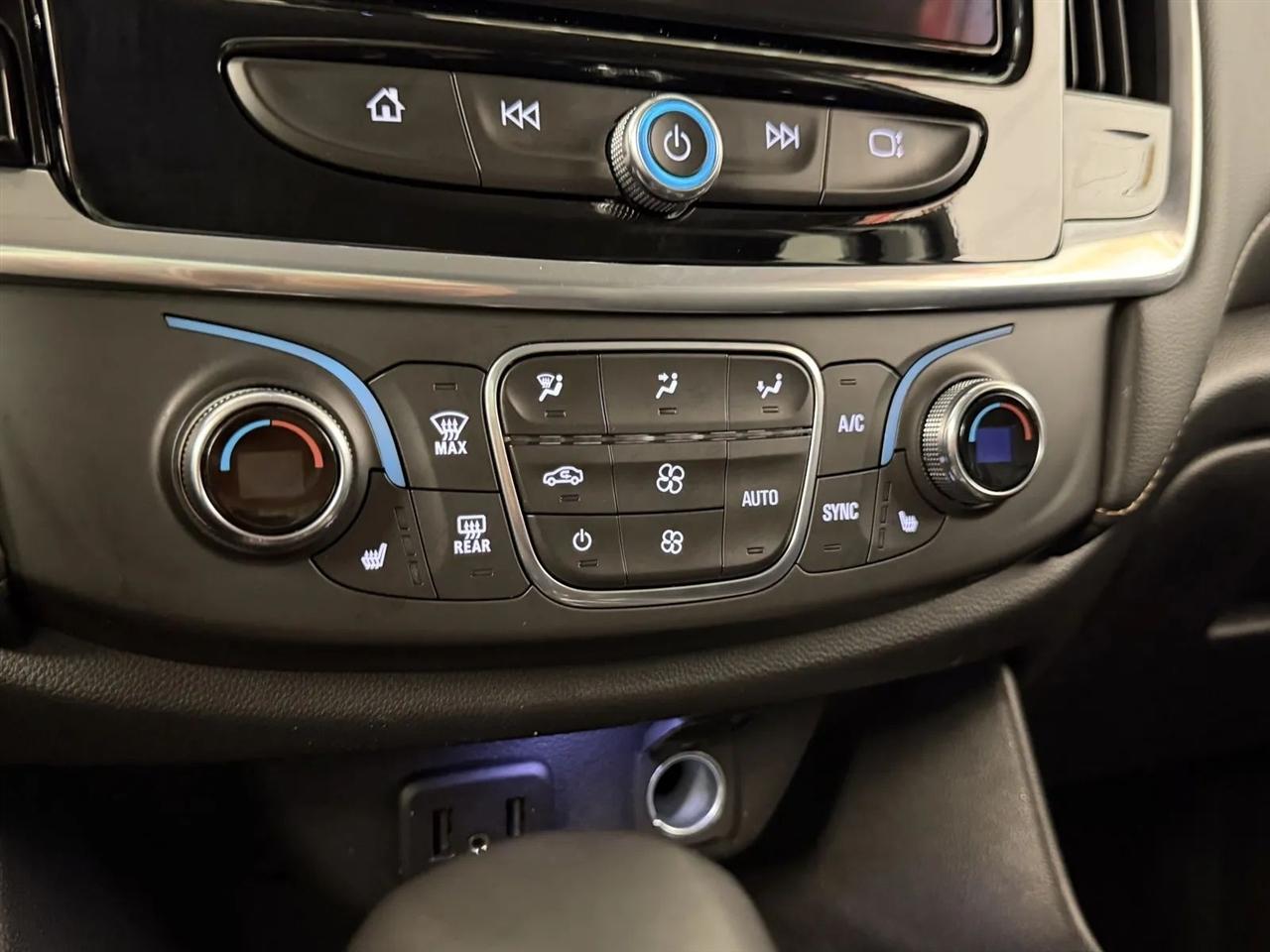 Chevrolet Traverse LT Feather AWD 2021