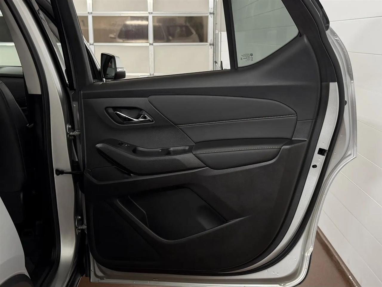 Chevrolet Traverse LT Feather AWD 2021