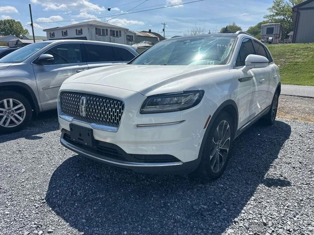 Lincoln Nautilus Reserve AWD 2022