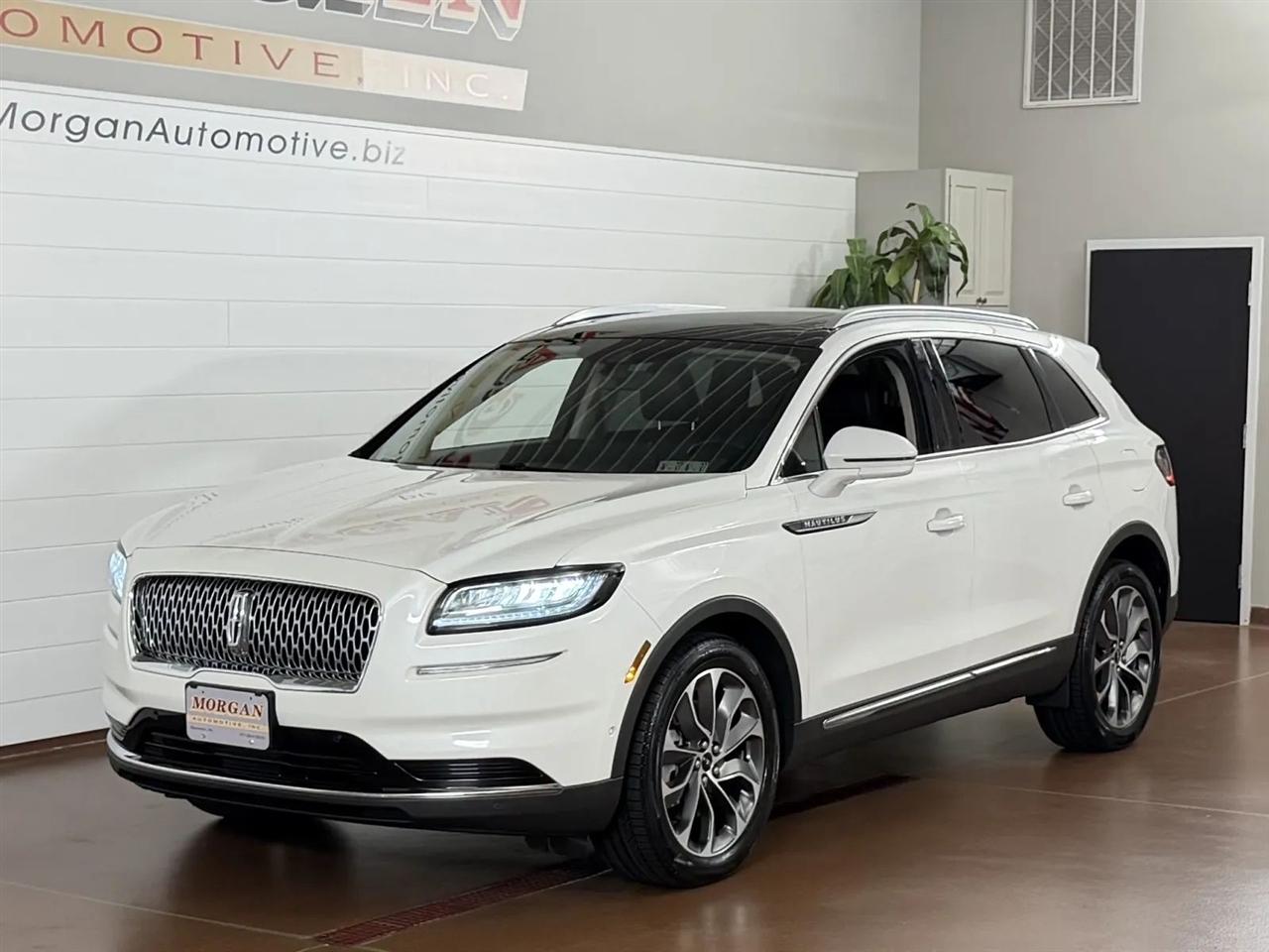Lincoln Nautilus Reserve AWD 2022