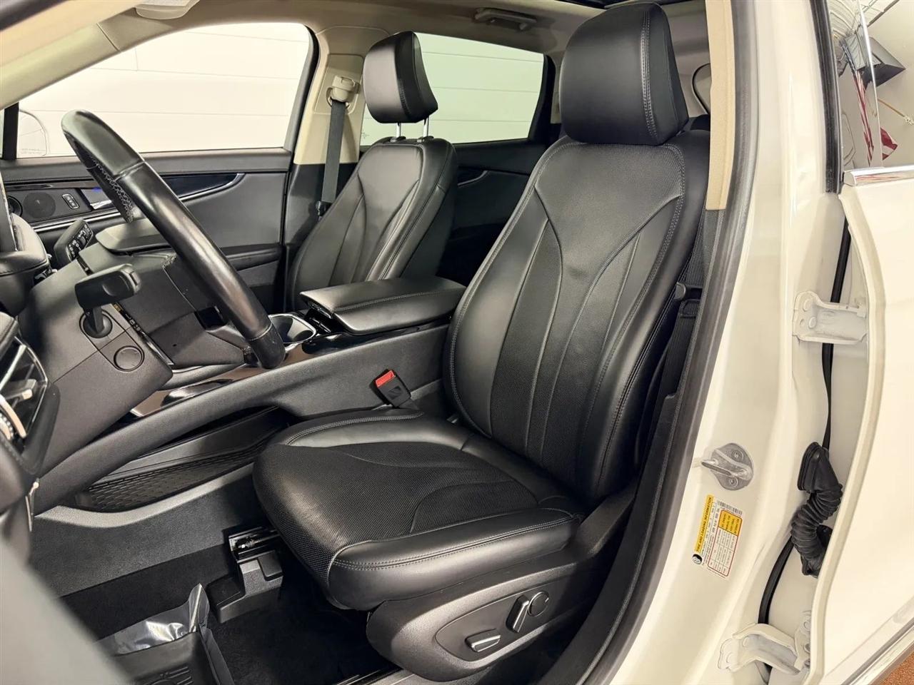 Lincoln Nautilus Reserve AWD 2022