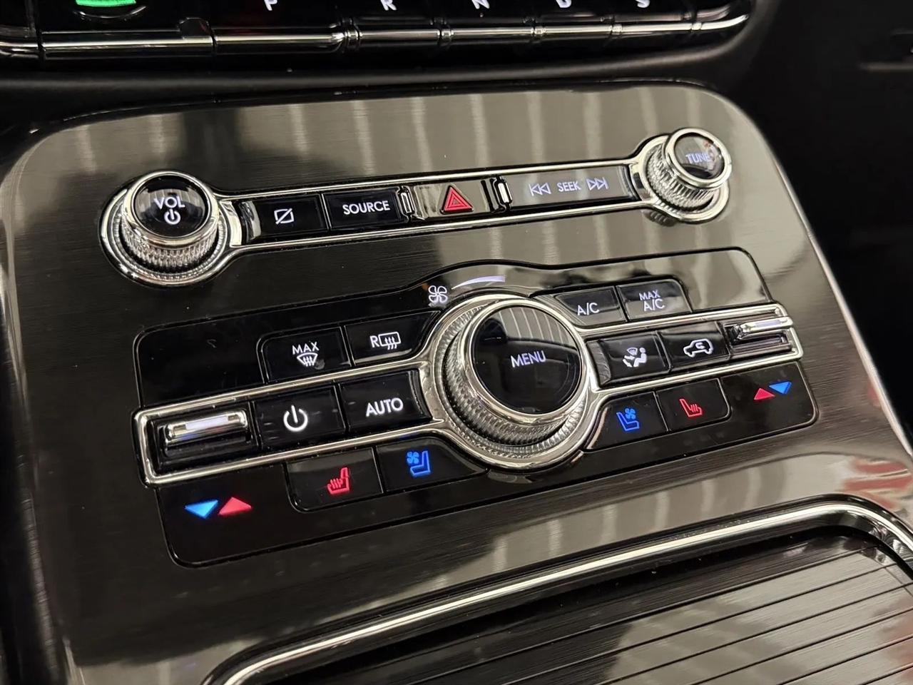 Lincoln Nautilus Reserve AWD 2022