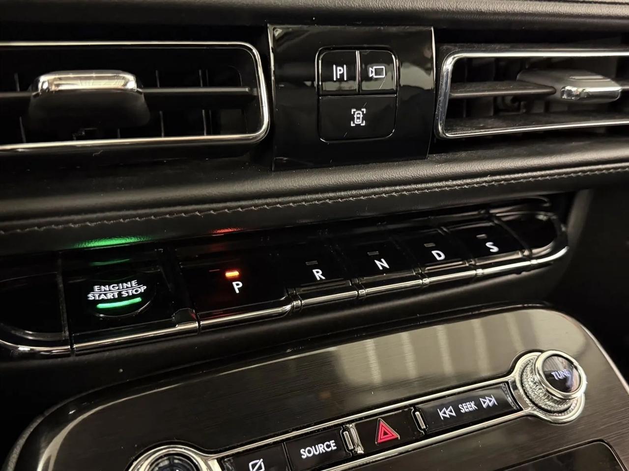 Lincoln Nautilus Reserve AWD 2022