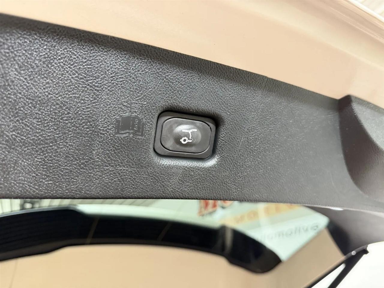 Lincoln Nautilus Reserve AWD 2022