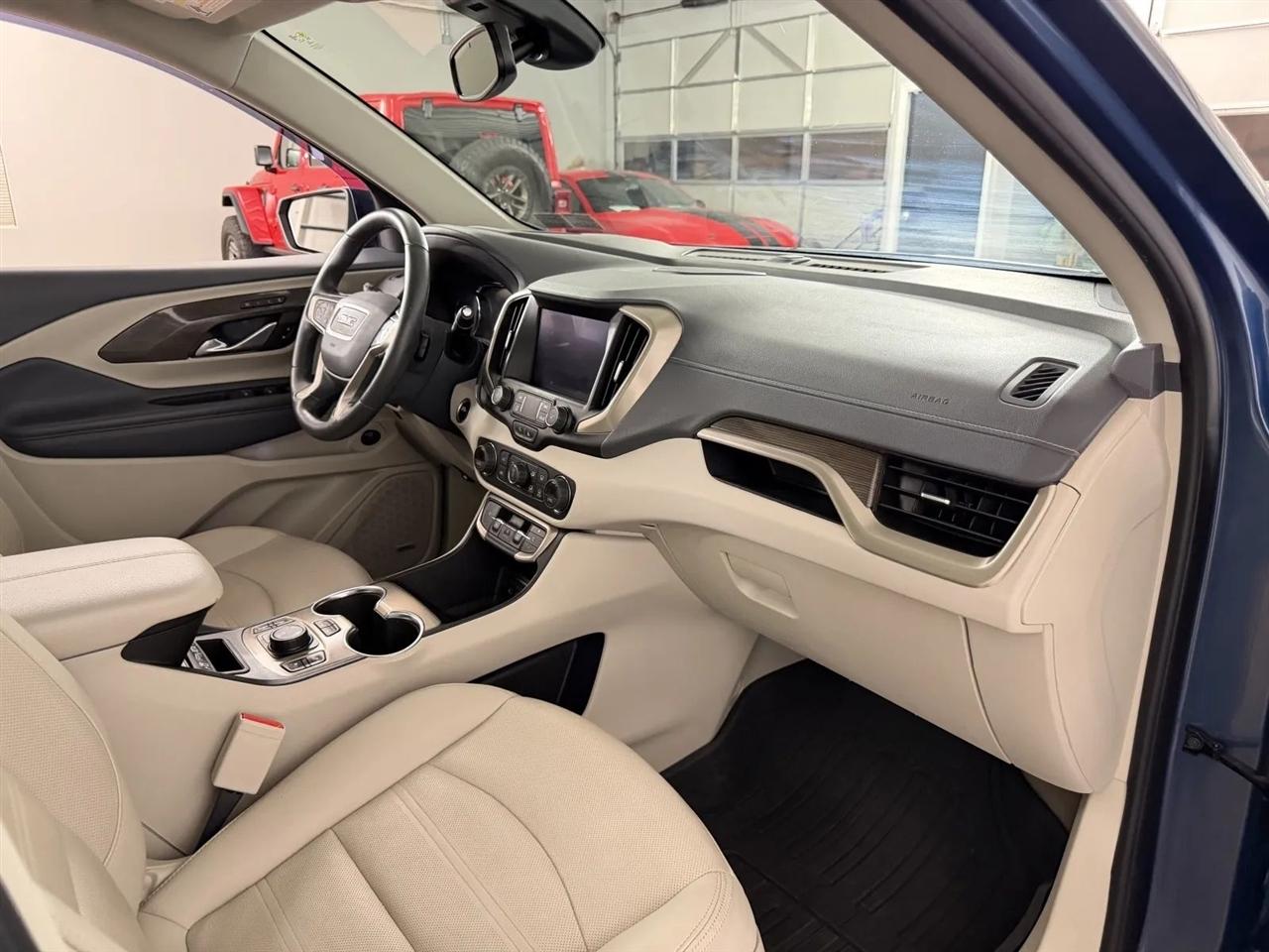 GMC Terrain Denali AWD 2024