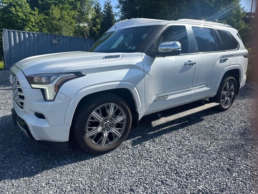 2026 Toyota Sequoia Capstone 4WD i-FORCE MAX Hybrid's photo