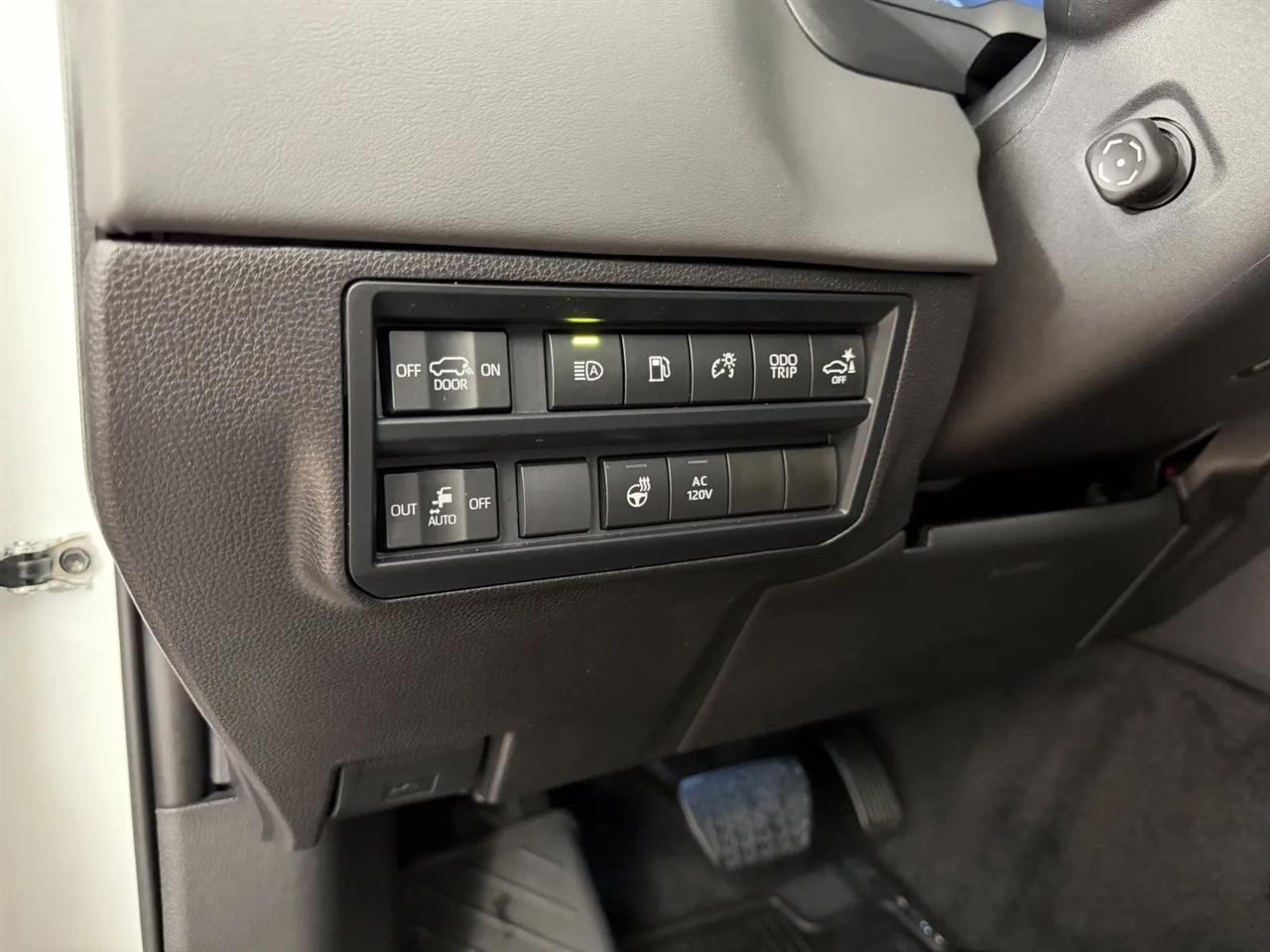 Toyota Sequoia TRD Pro 4WD 2026