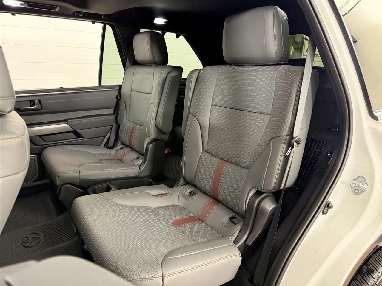 Toyota Sequoia TRD Pro 4WD 2026