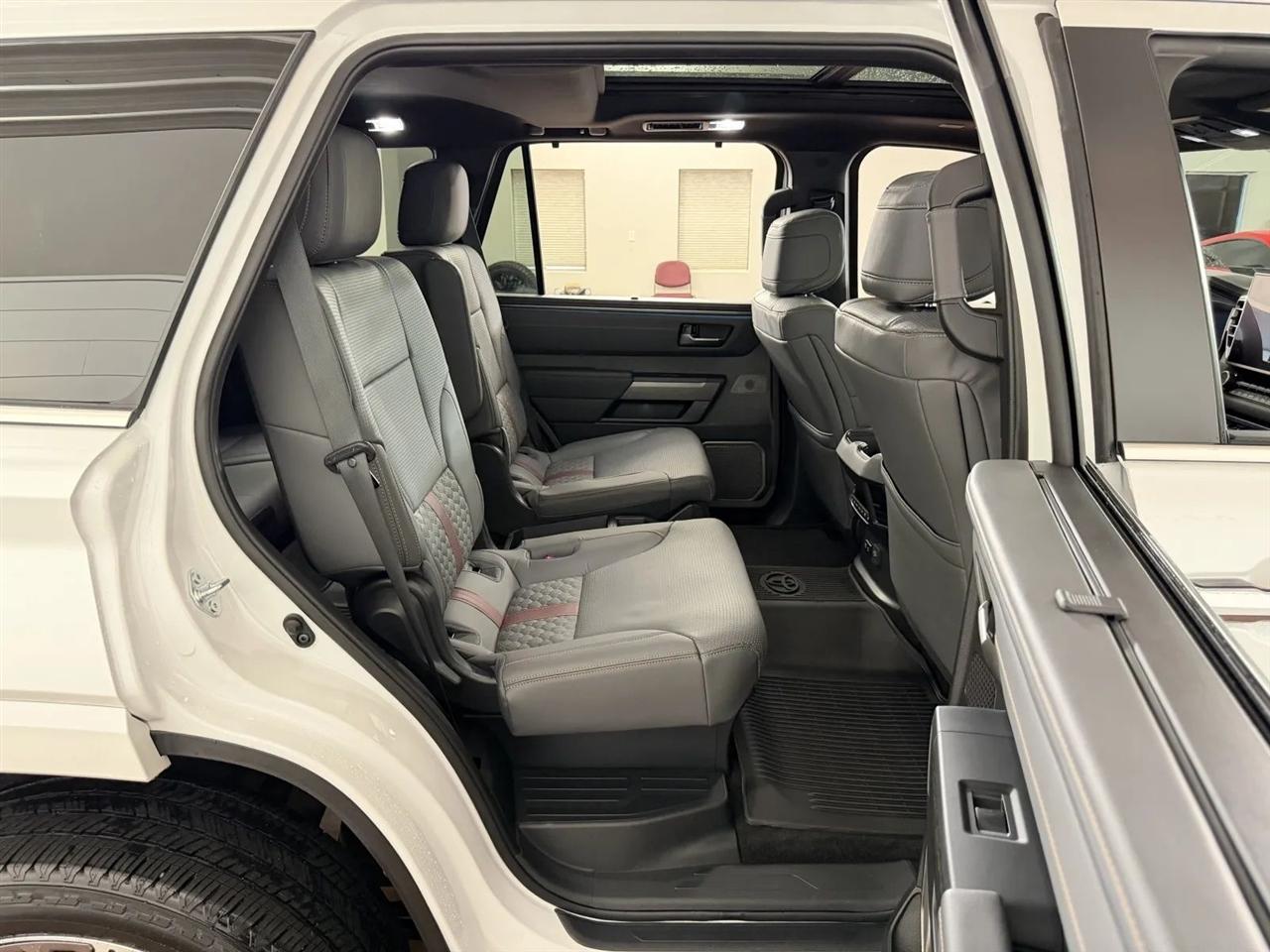 Toyota Sequoia TRD Pro 4WD 2026