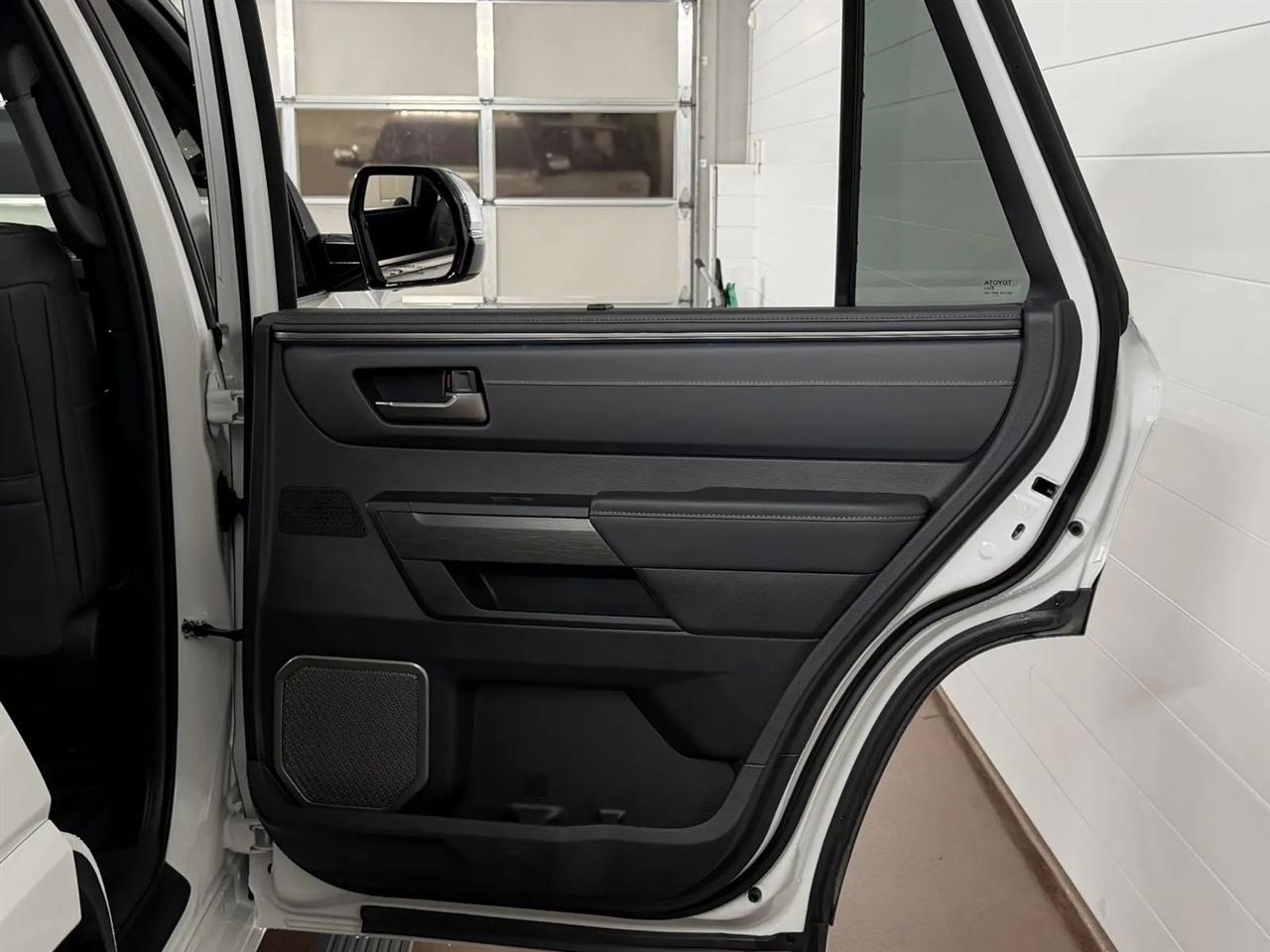 Toyota Sequoia TRD Pro 4WD 2026