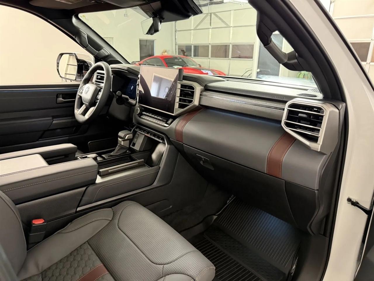 Toyota Sequoia TRD Pro 4WD 2026