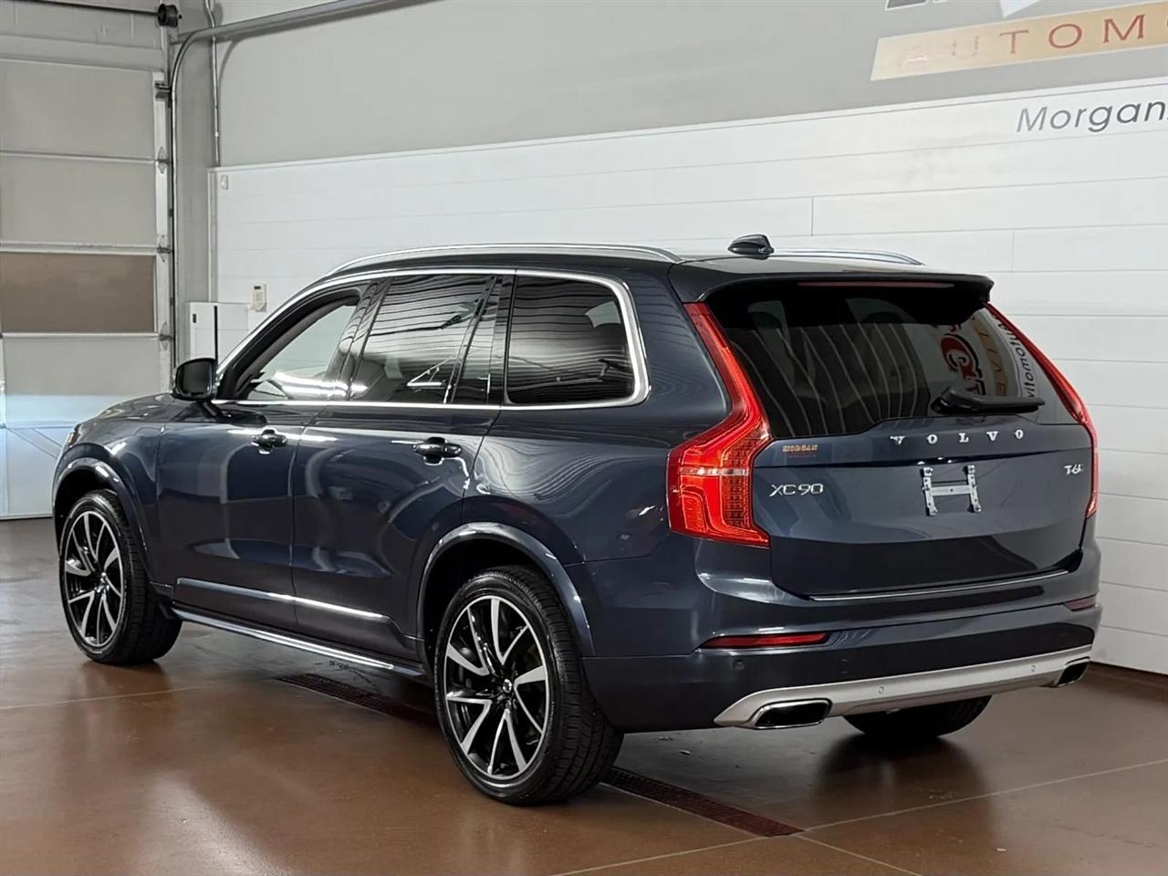 Volvo XC90 T6 Momentum AWD 2021