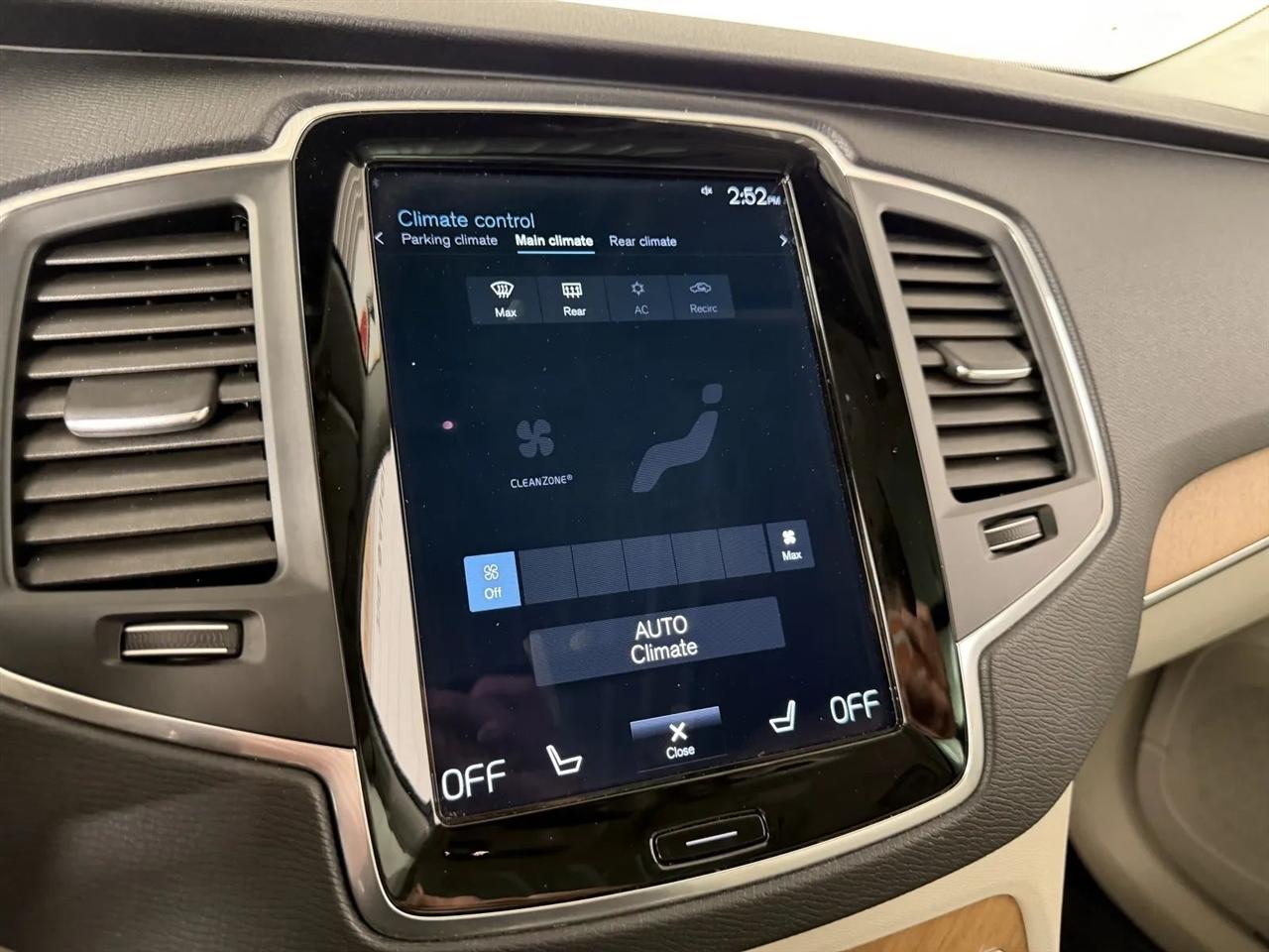 Volvo XC90 T6 Momentum AWD 2021