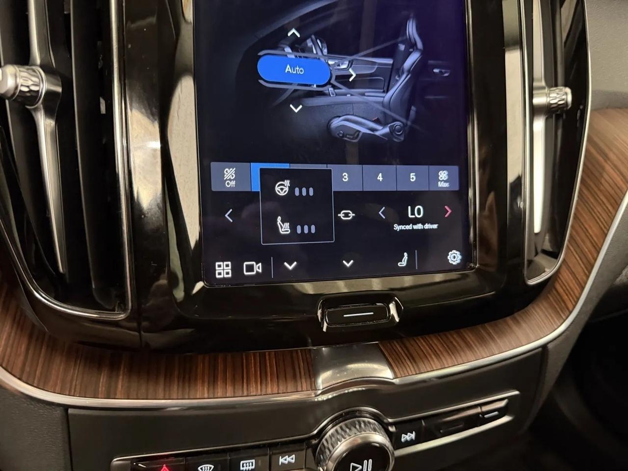 Volvo XC60 B5 Plus Bright AWD 2023