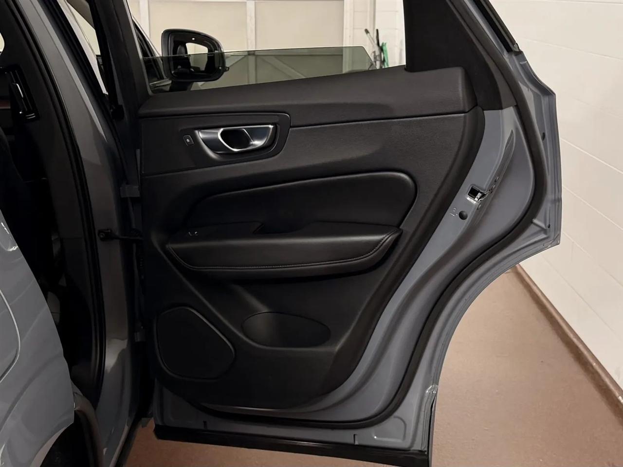 Volvo XC60 B5 Plus Bright AWD 2023
