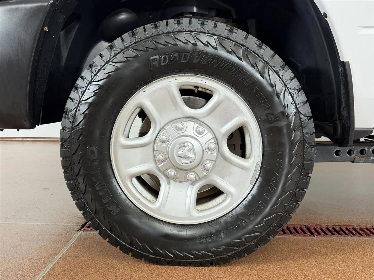 RAM 2500 Tradesman Regular Cab 4WD 2019