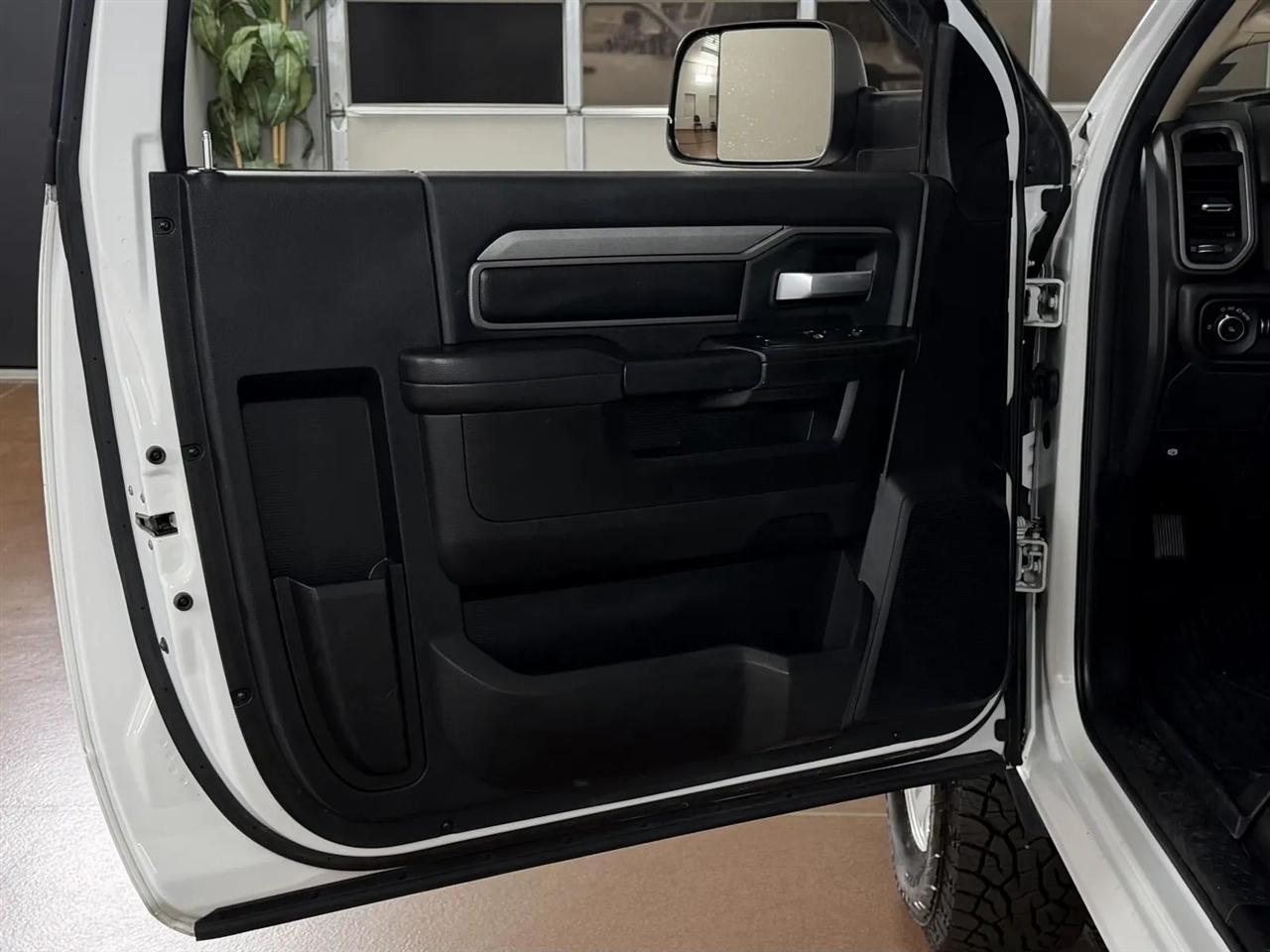 RAM 2500 Tradesman Regular Cab 4WD 2019