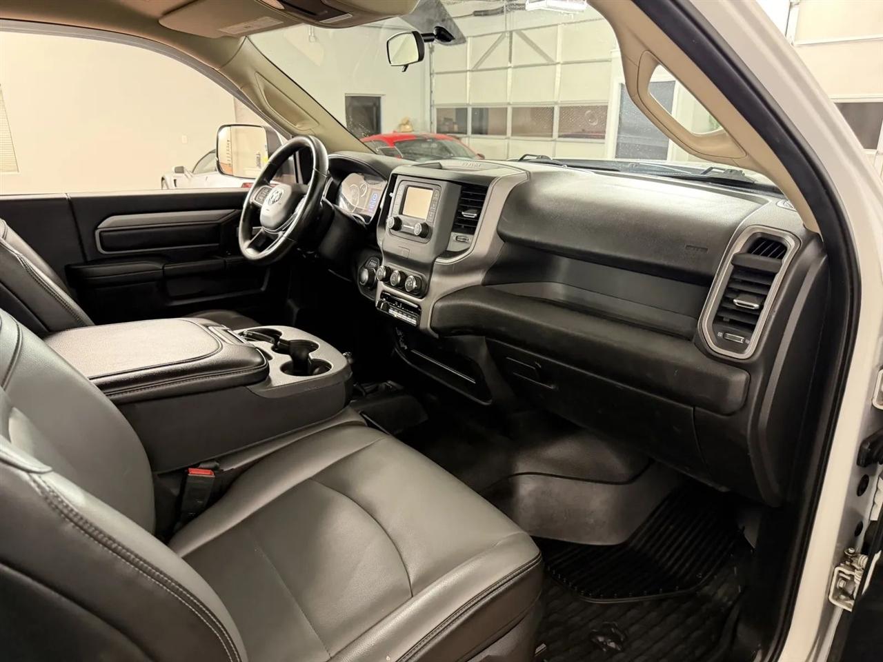 RAM 2500 Tradesman Regular Cab 4WD 2019
