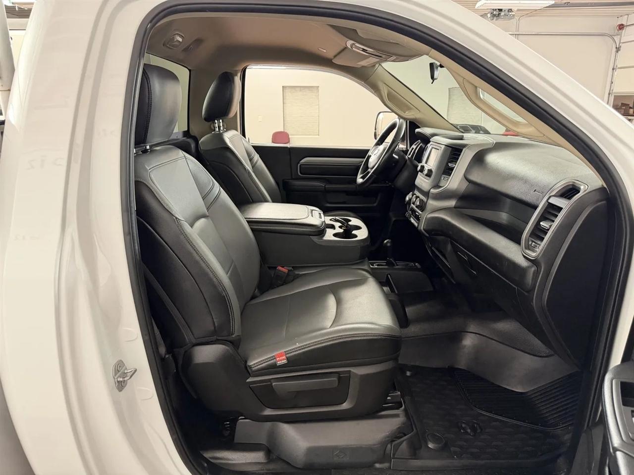RAM 2500 Tradesman Regular Cab 4WD 2019