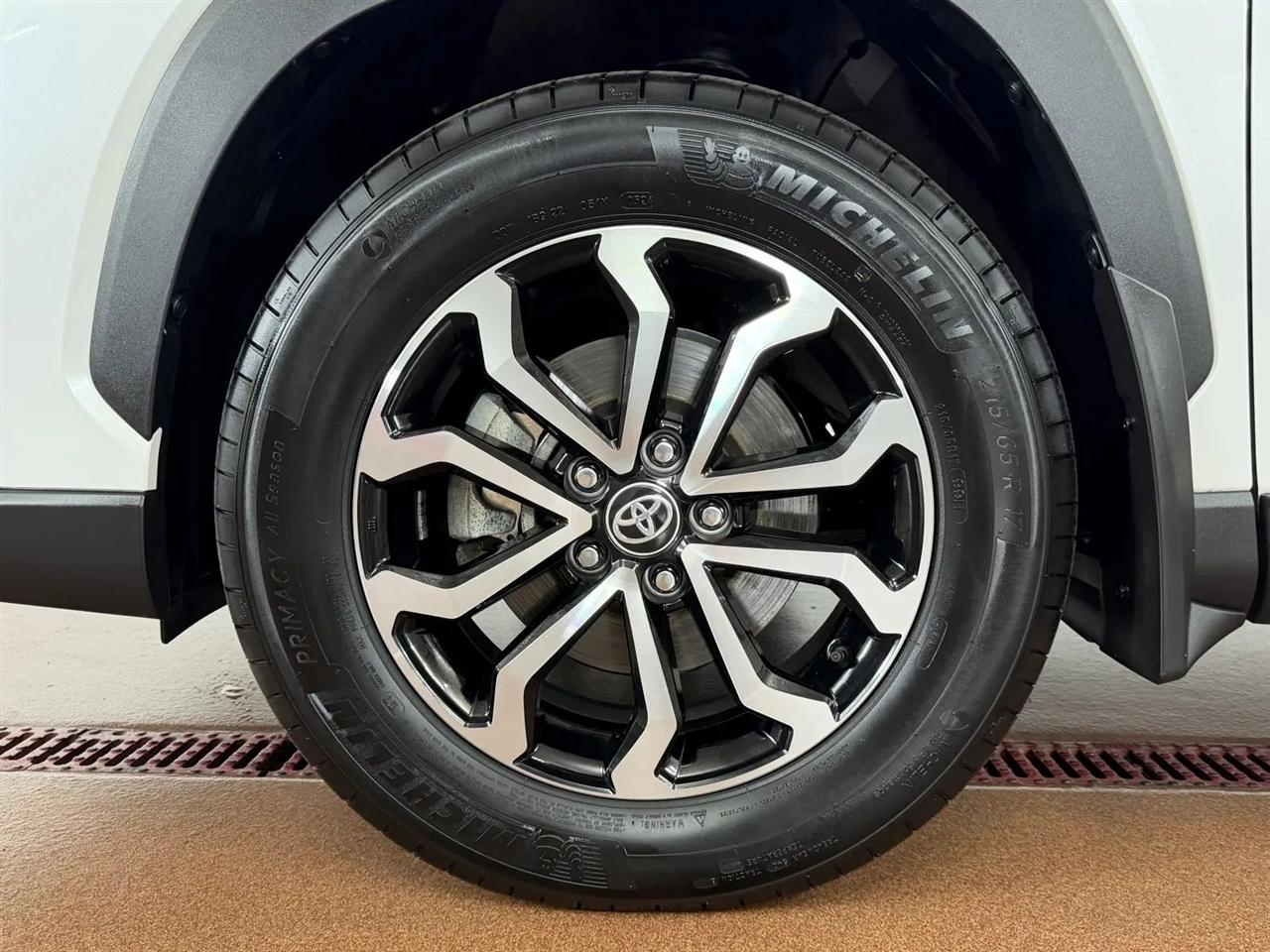 Toyota Corolla Cross XSE AWD 2024