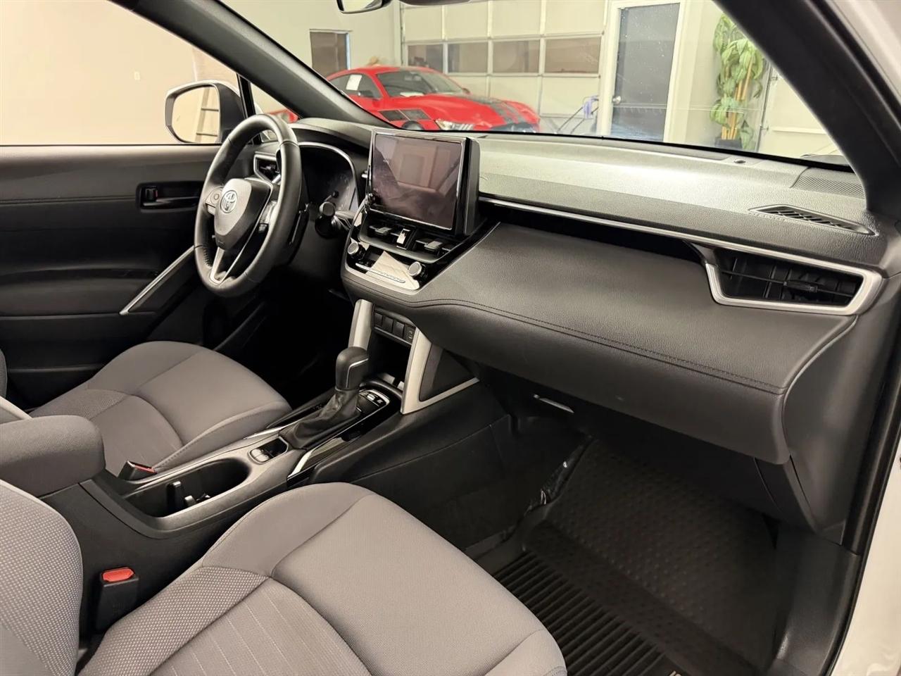 Toyota Corolla Cross XSE AWD 2024