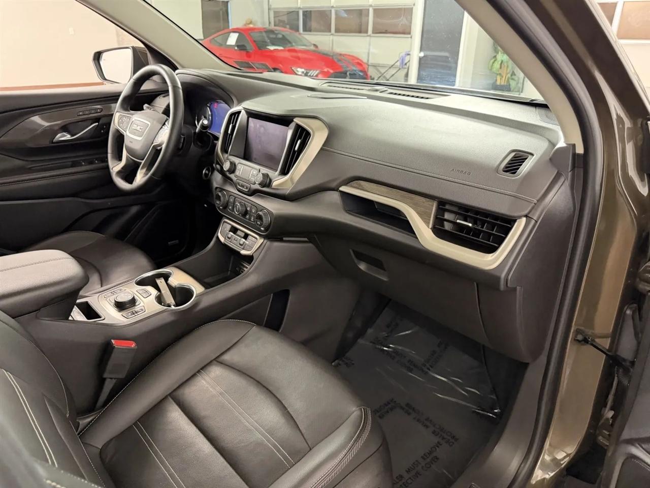 GMC Terrain Denali AWD 2024