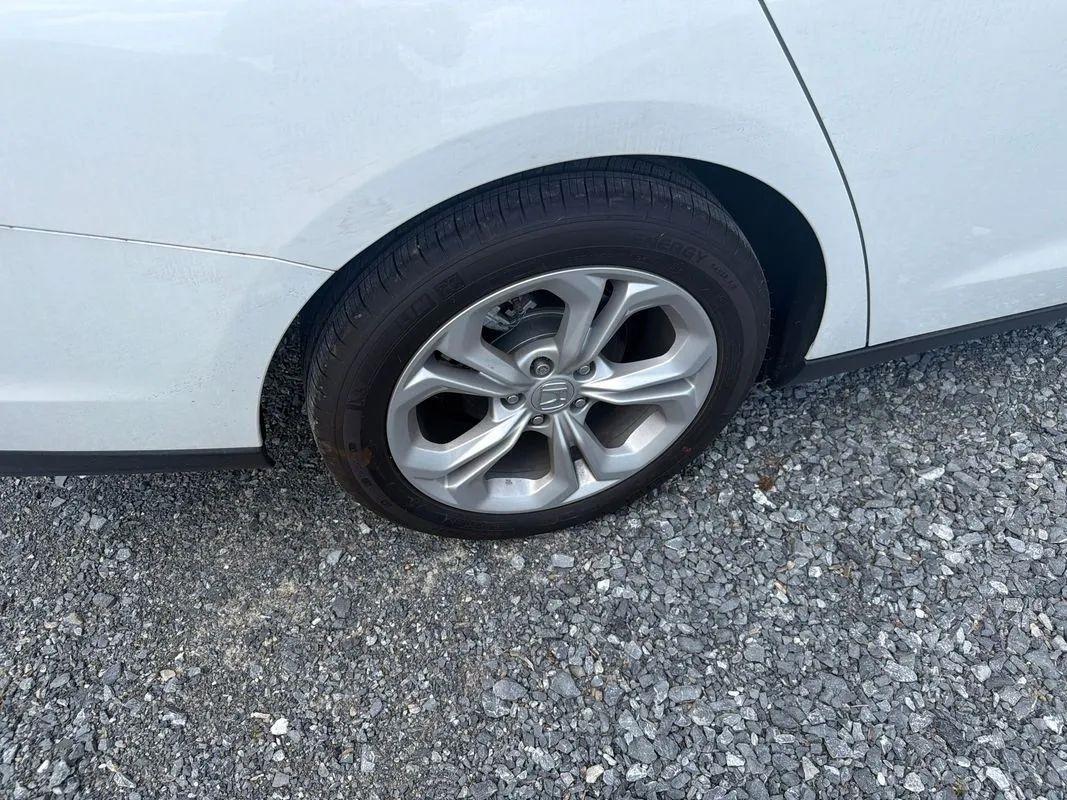 Honda Accord LX 2025