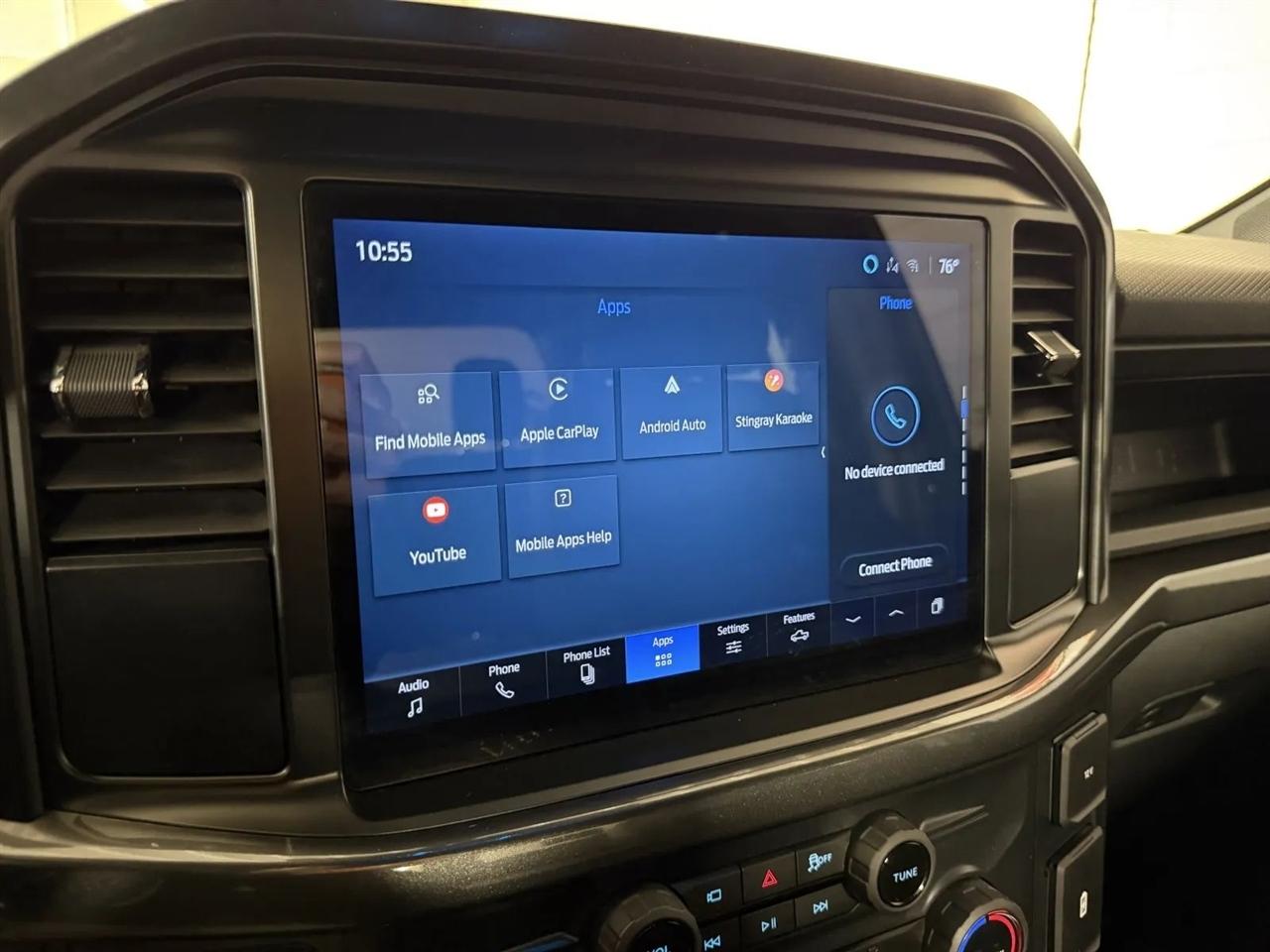 Ford F-150 STX SuperCrew 4WD 2025