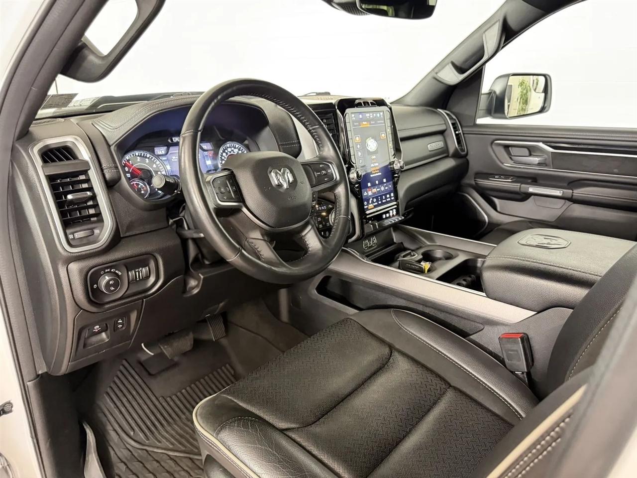 RAM 1500 Laramie Crew Cab LWB 4WD 2022
