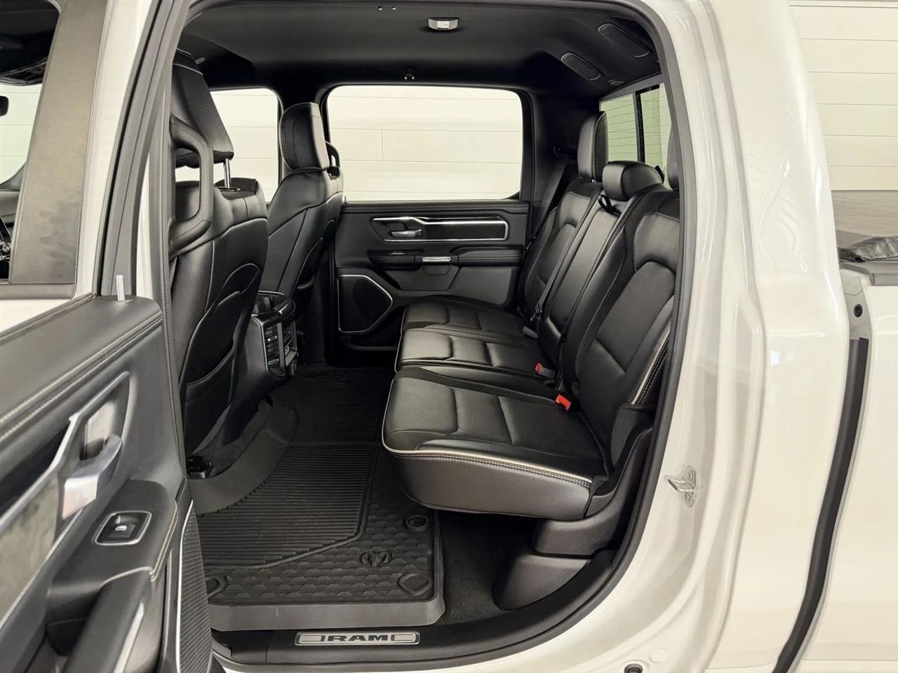 RAM 1500 Laramie Crew Cab LWB 4WD 2022