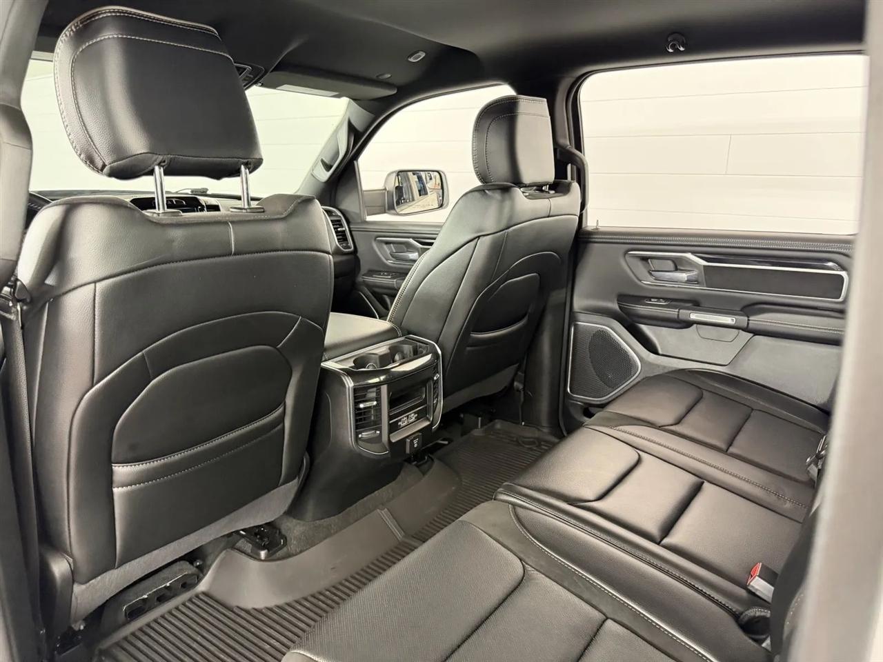 RAM 1500 Laramie Crew Cab LWB 4WD 2022
